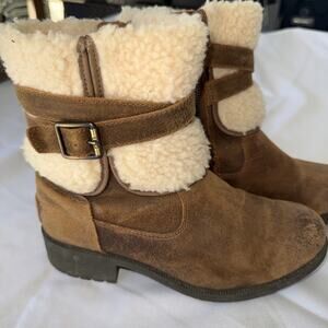 UGG Blayre III Waterproof Leather and UGG Pure Sherpa Dove Women's Boots Sz 8